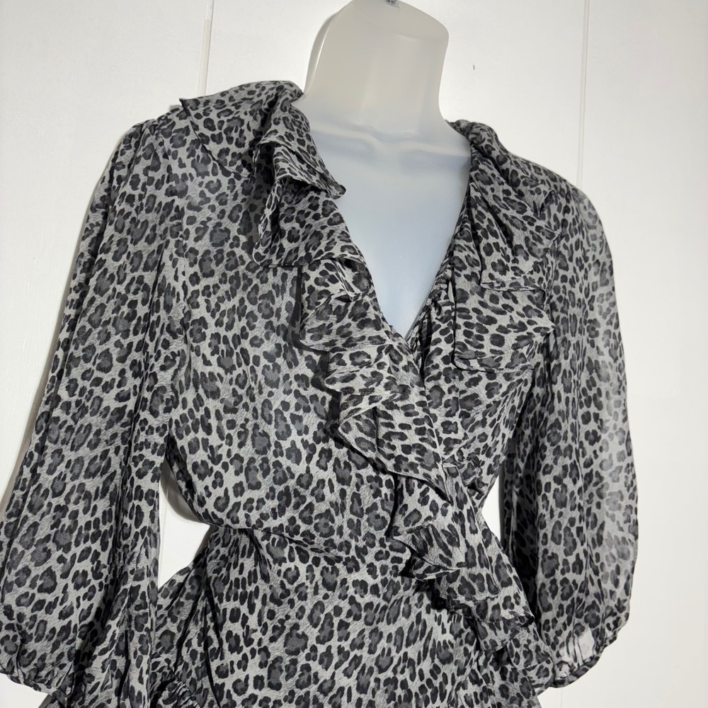 Lauren Ralph Lauren Sheer Grey Leopard 100% Silk Ruffle Wrap Blouse Medium Y2K